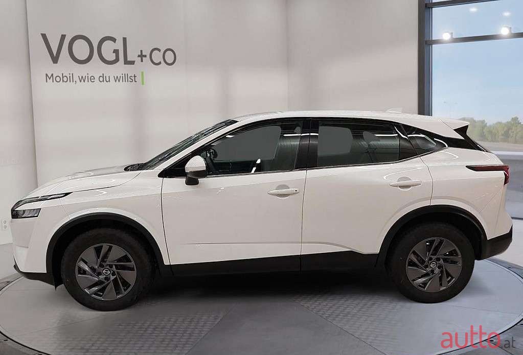2022' Nissan Qashqai photo #2