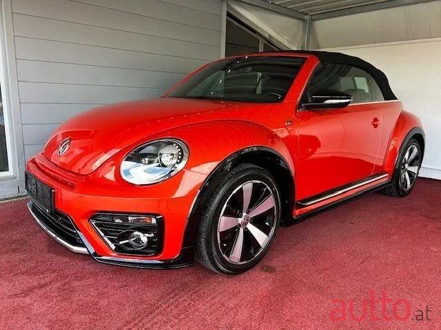 2017' Volkswagen Beetle photo #1