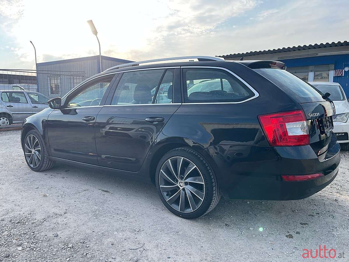2015' Skoda Octavia photo #3