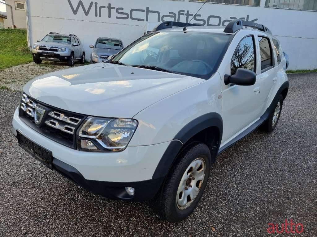 2015' Dacia Duster photo #3