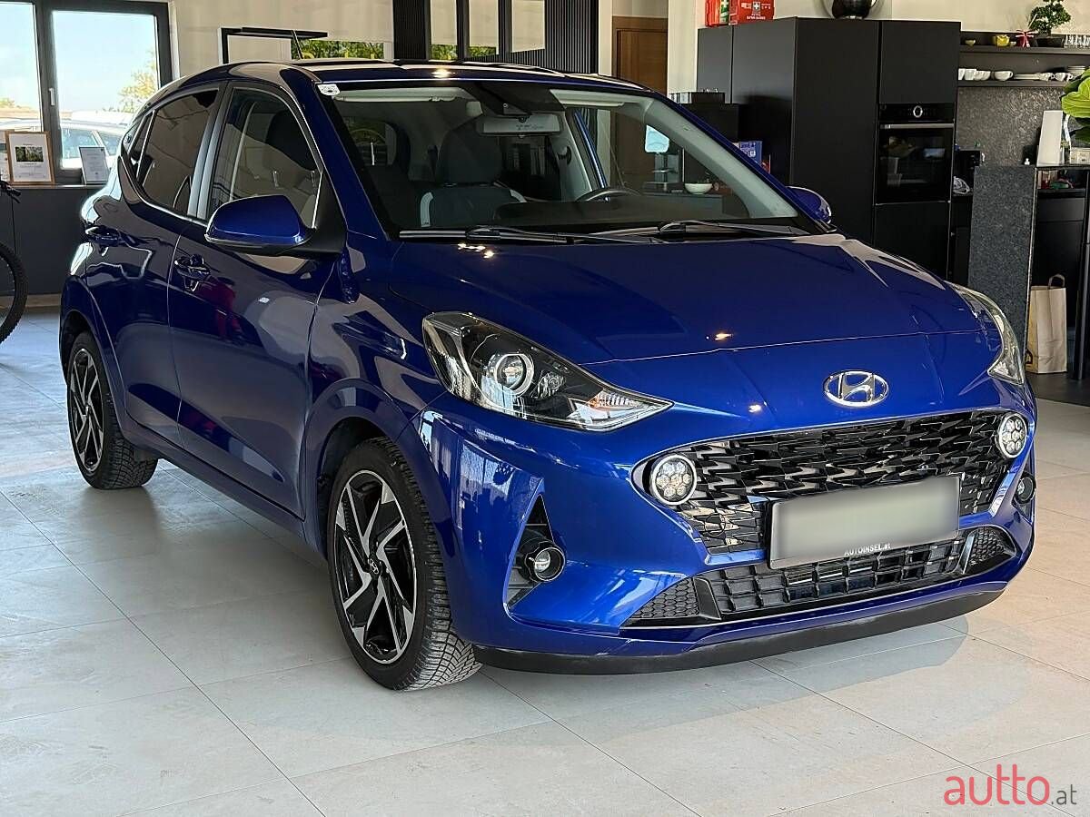 2021' Hyundai i10 photo #2