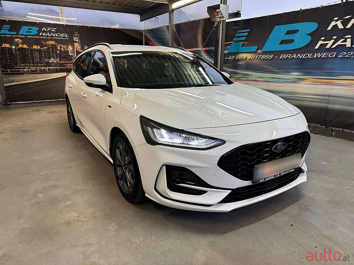 2023' Ford Focus photo #1
