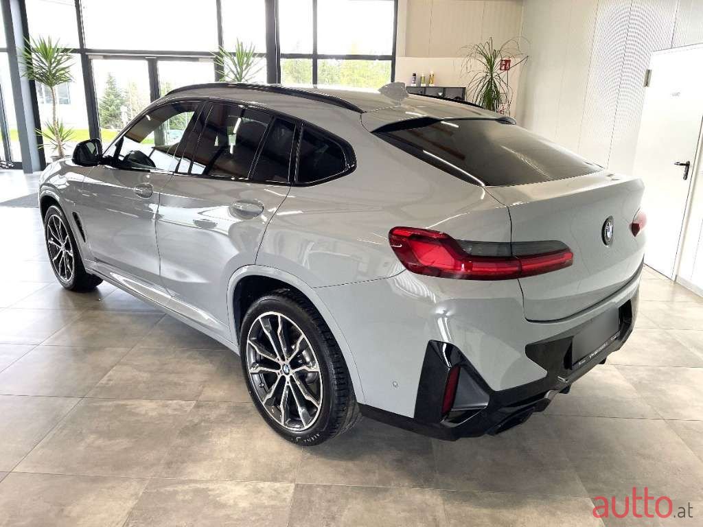 2022' BMW X4 photo #6