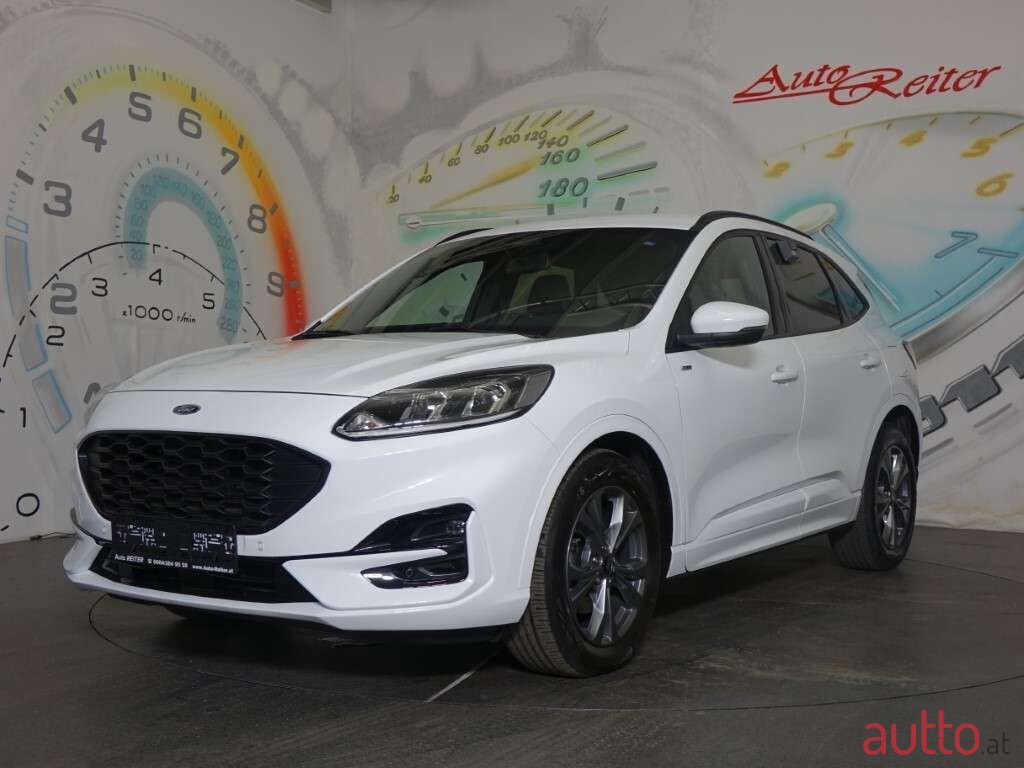 2024' Ford Kuga photo #2