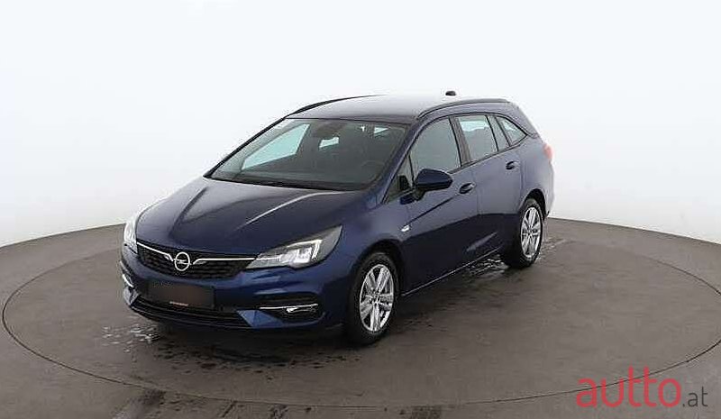 2021' Opel Astra photo #1