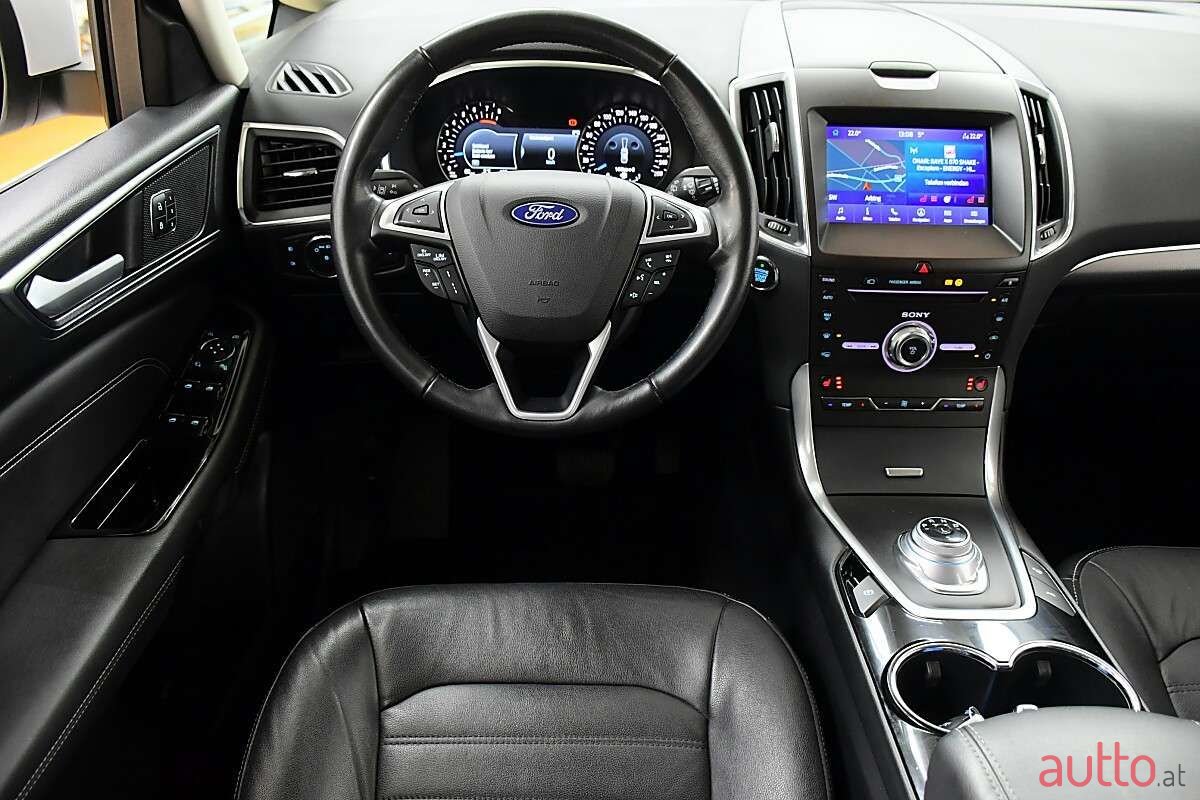 2021' Ford Galaxy photo #2