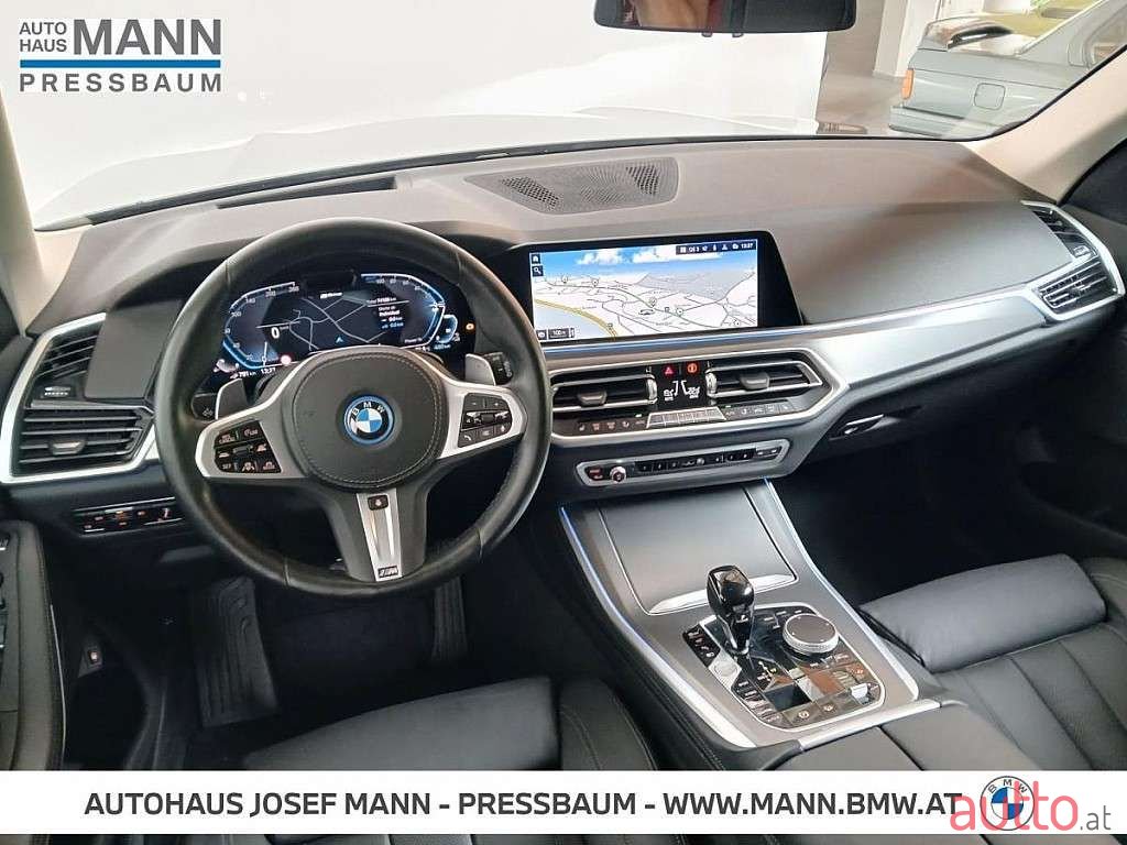 2022' BMW X5 photo #3