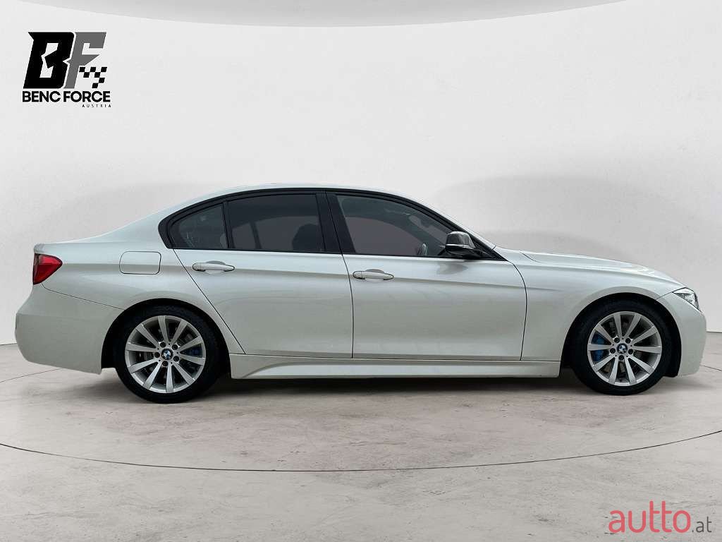 2013' BMW 3Er-Reihe photo #6