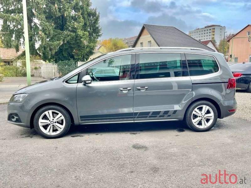 2016' SEAT Alhambra photo #4