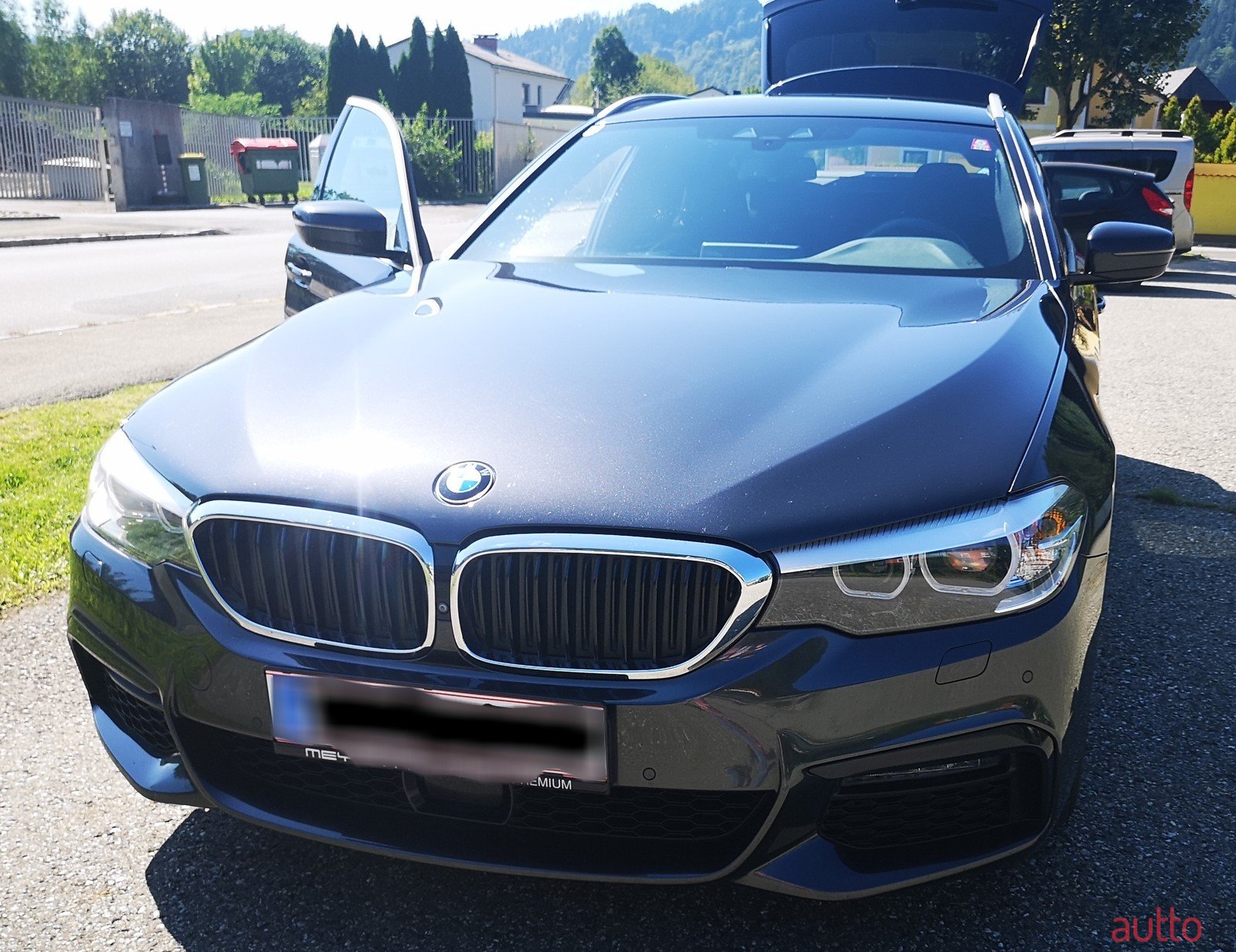 2018' BMW 540 photo #1