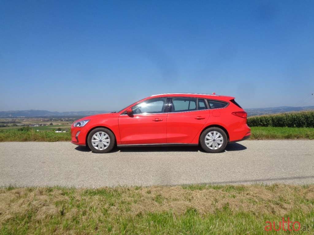 2018' Ford Focus photo #2