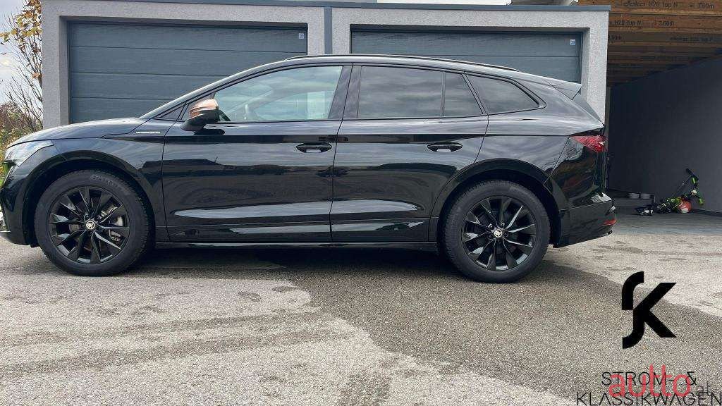 2022' Skoda Enyaq photo #5