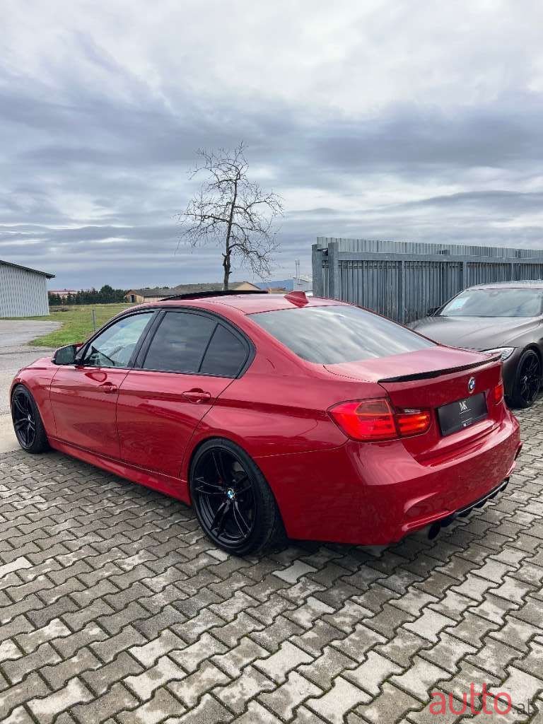 2011' BMW 3Er-Reihe photo #4