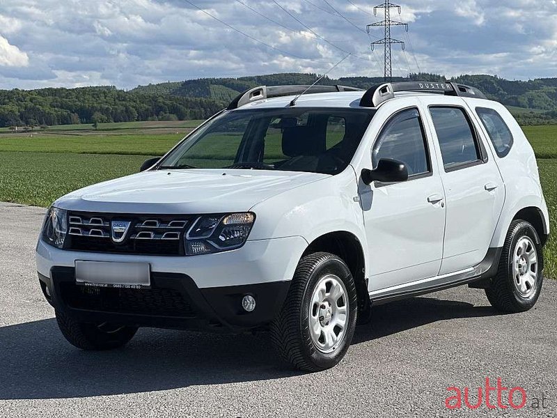 2014' Dacia Duster photo #2