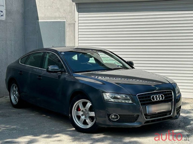 2010' Audi A5 photo #2