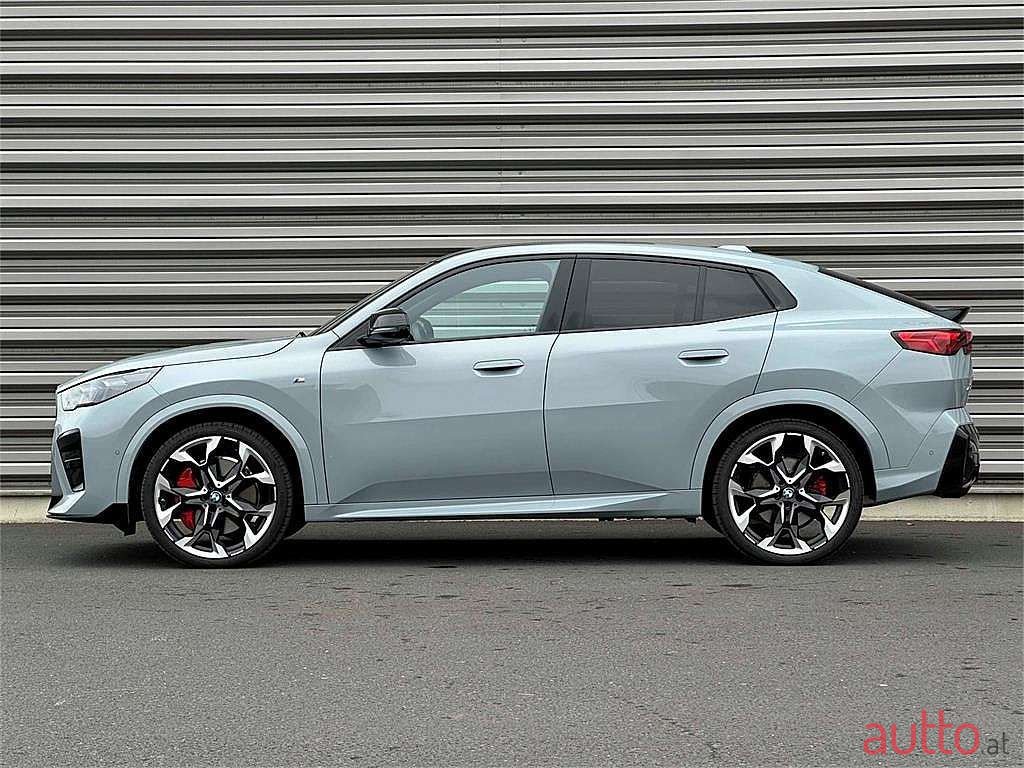 2024' BMW X2 photo #6
