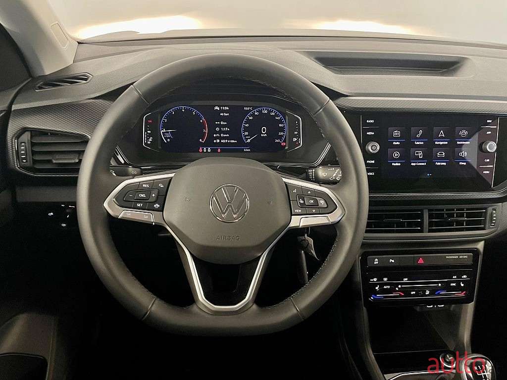 2023' Volkswagen T-Cross photo #5