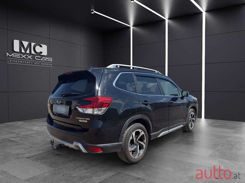 2023' Subaru Forester photo #5