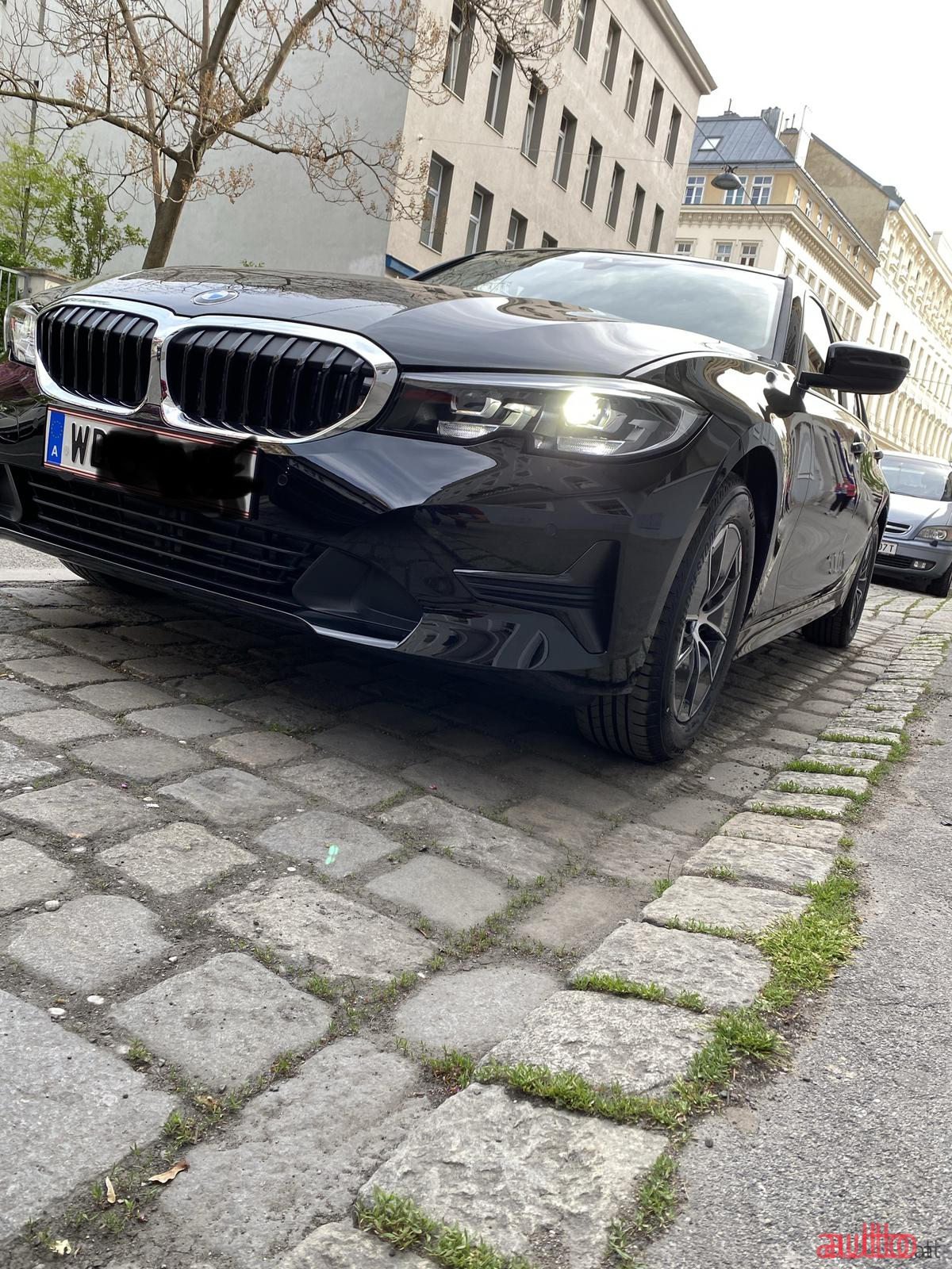 2021' BMW 318 Diesel Mild-Hybrid photo #2