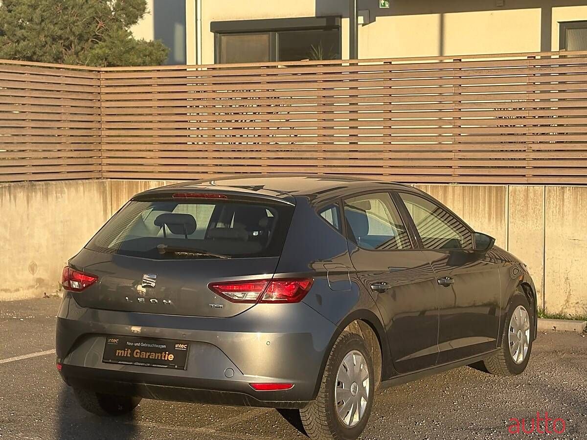 2014' SEAT Leon photo #3
