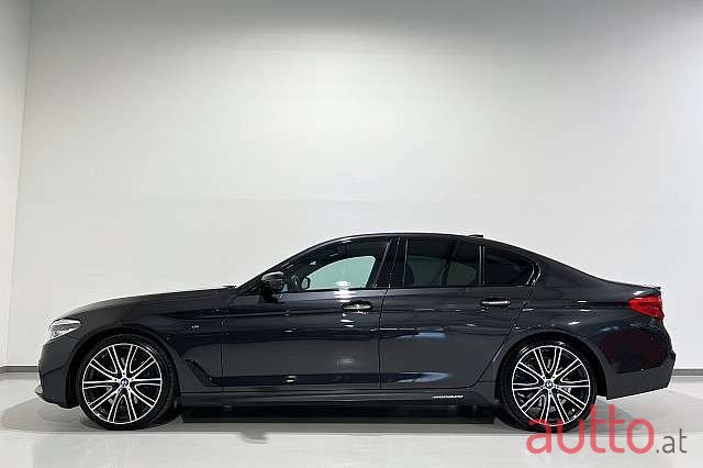 2017' BMW 5Er-Reihe photo #6