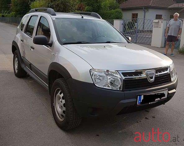 2010' Dacia Duster photo #3