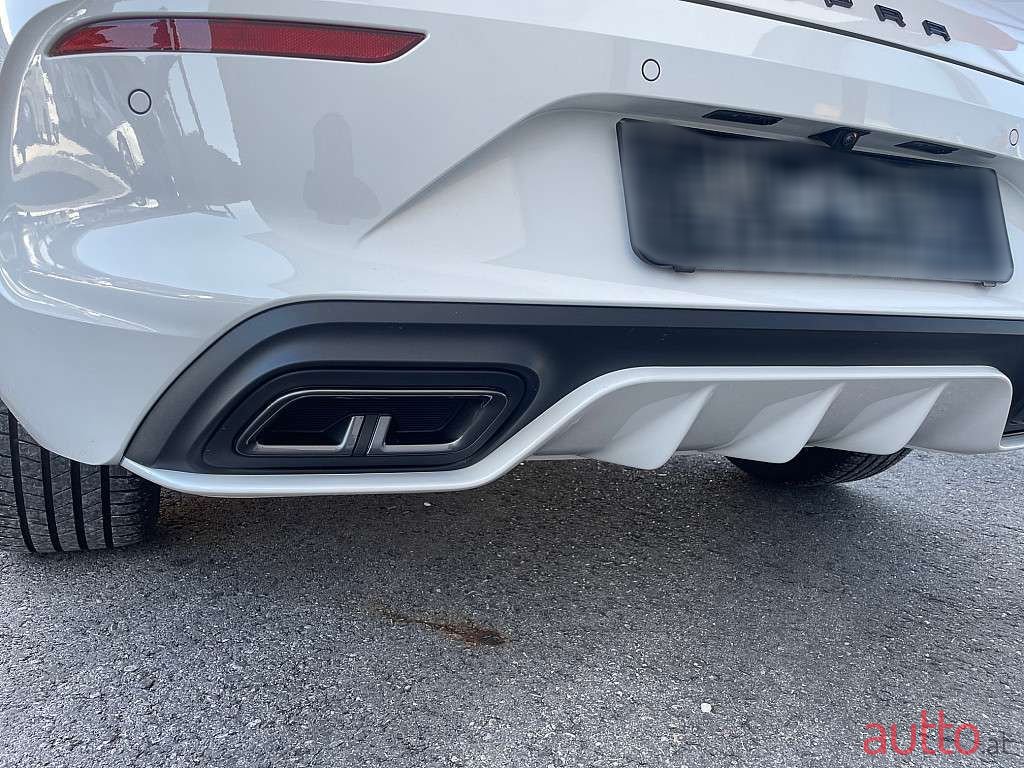 2023' Cupra Leon photo #4