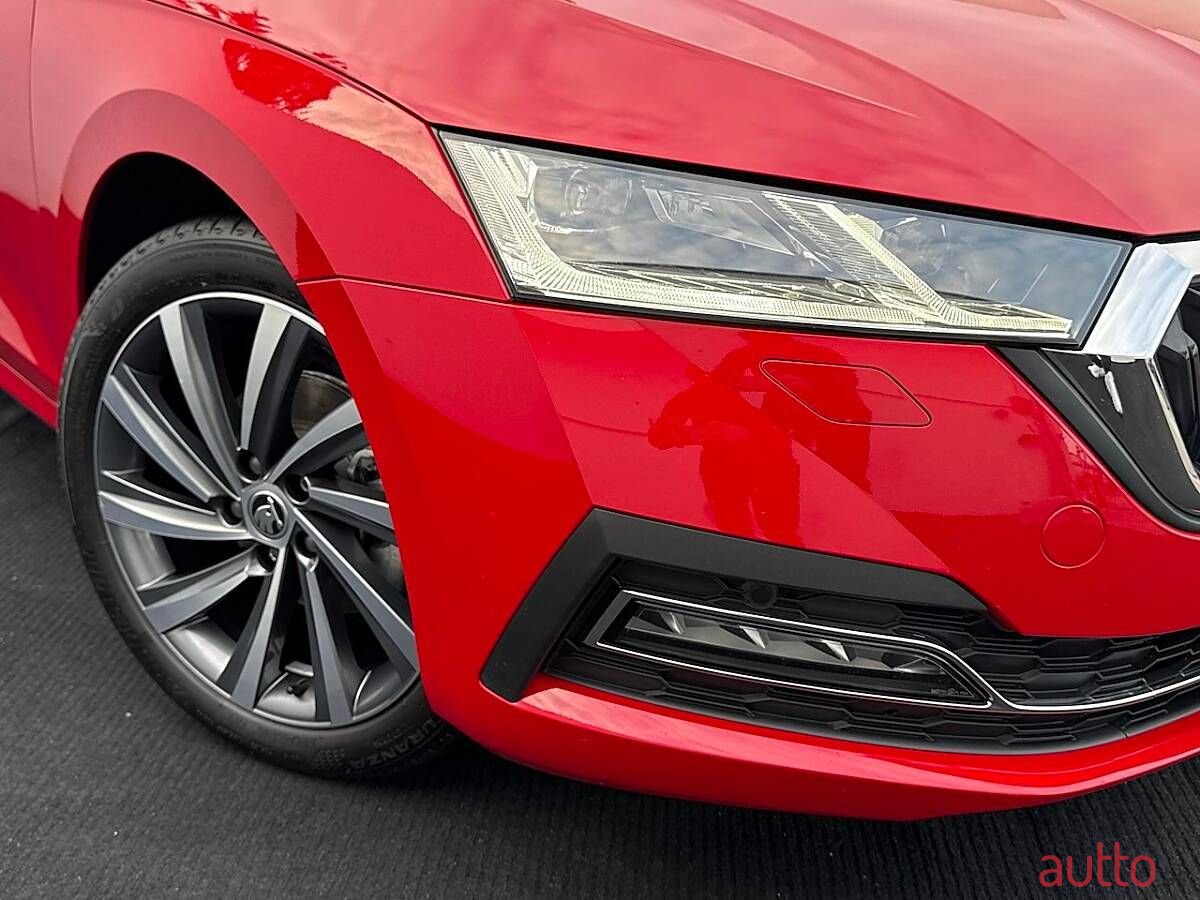 2022' Skoda Octavia photo #2