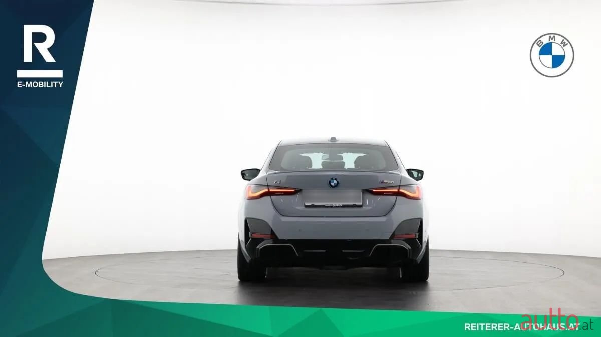 2022' BMW i4 photo #5