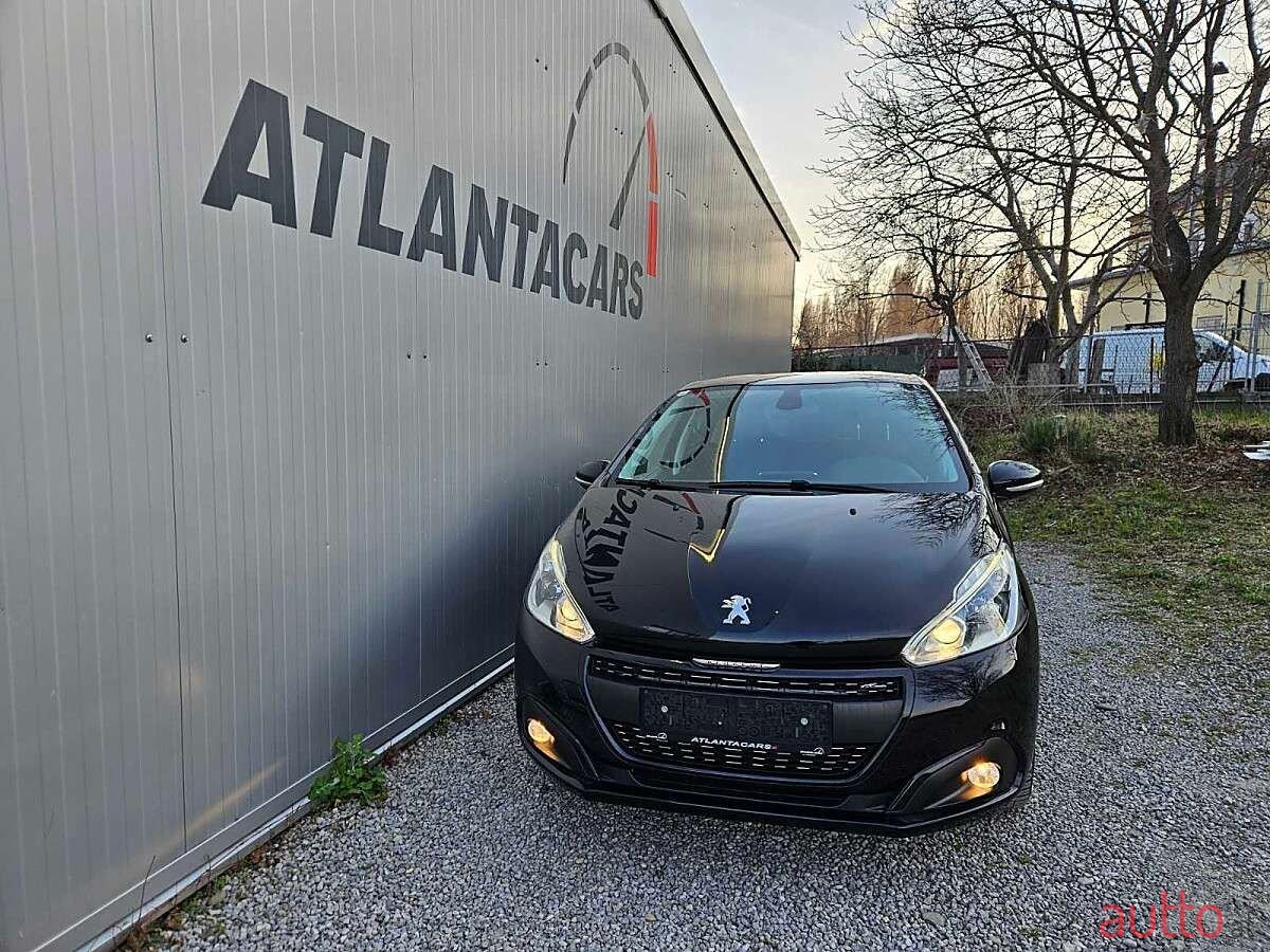 2018' Peugeot 208 photo #2