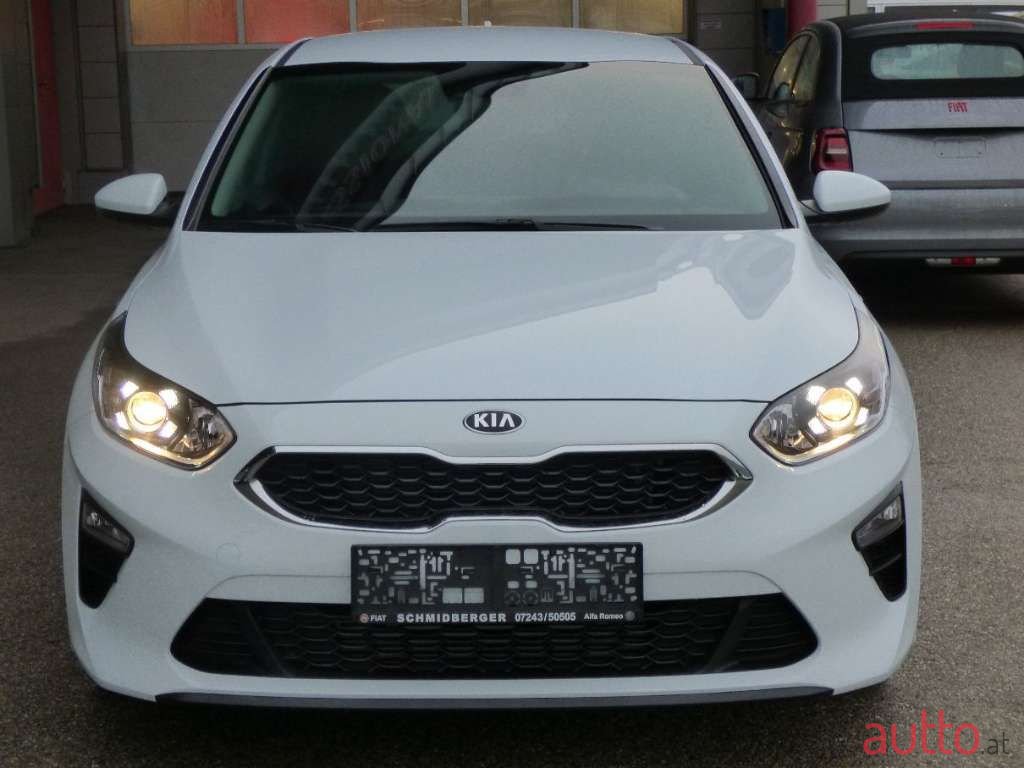 2022' Kia Ceed photo #1