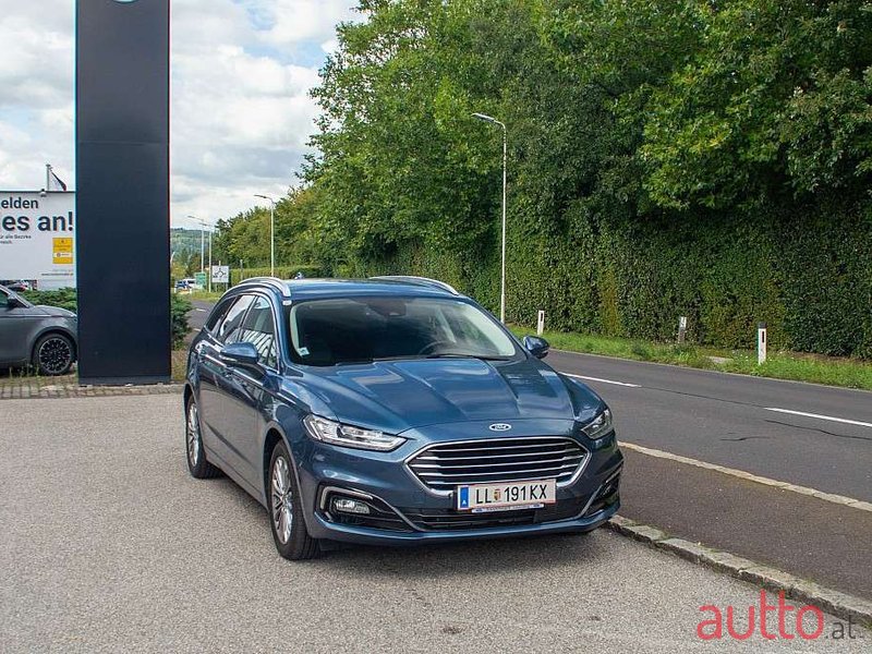 2021' Ford Mondeo photo #2