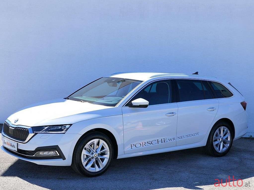 2022' Skoda Octavia photo #1