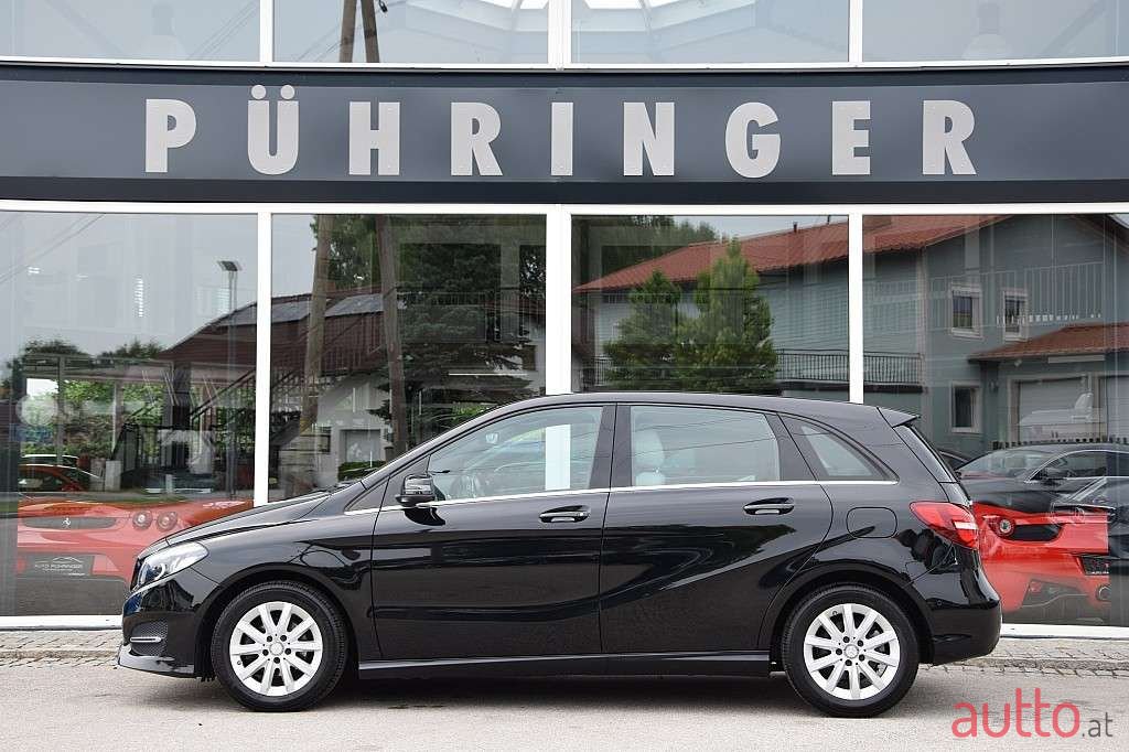 2017' Mercedes-Benz B-Klasse photo #1