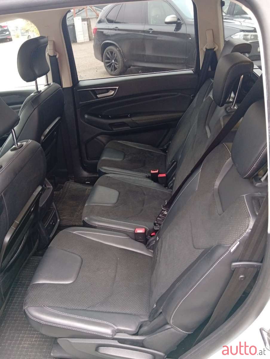 2016' Ford Galaxy photo #5