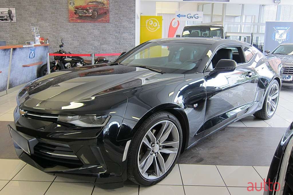 2018' Chevrolet Camaro photo #1