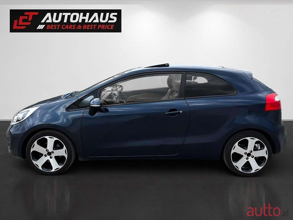 2012' Kia Rio photo #2