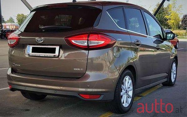 2015' Ford C-MAX photo #3