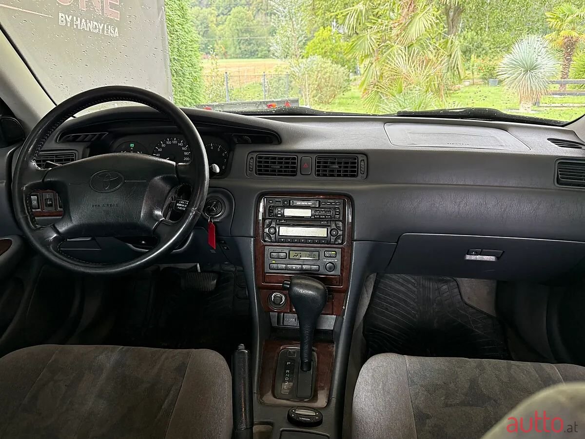 1997' Toyota Camry photo #6