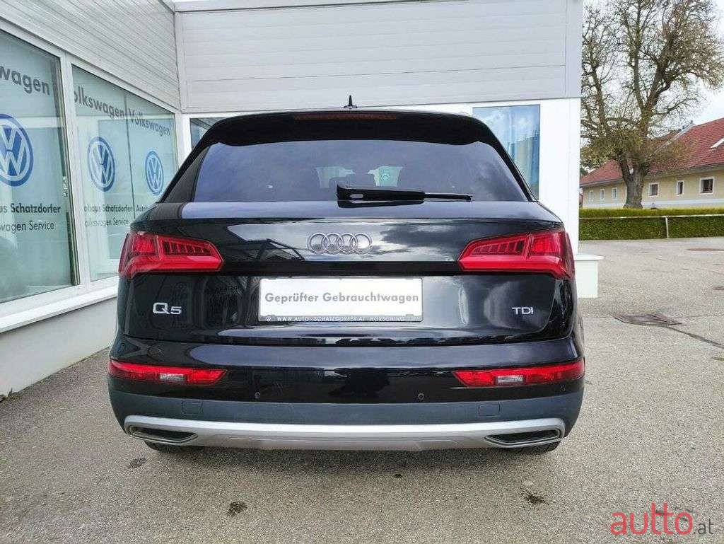 2018' Audi Q5 photo #6