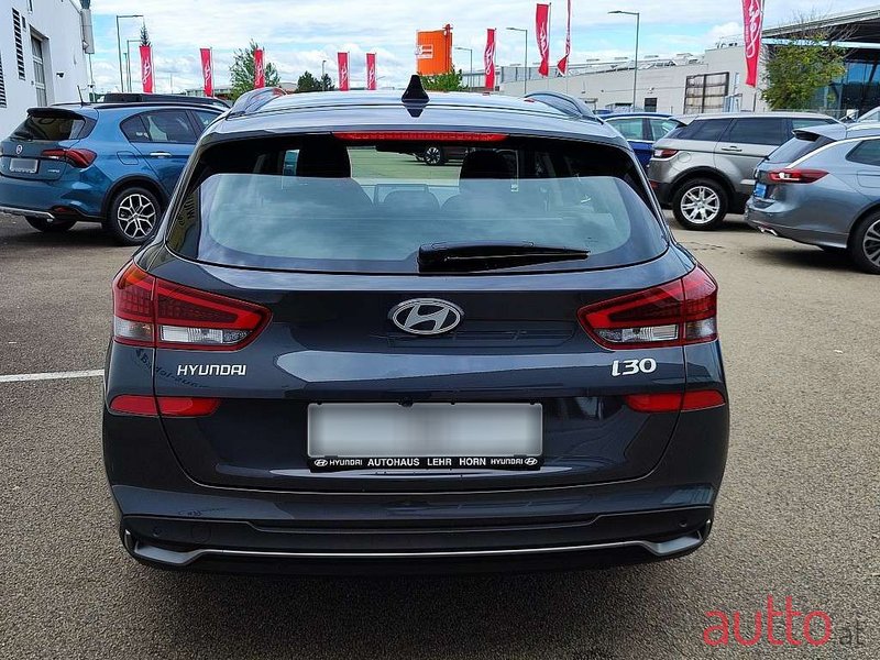 2024' Hyundai i30 photo #5