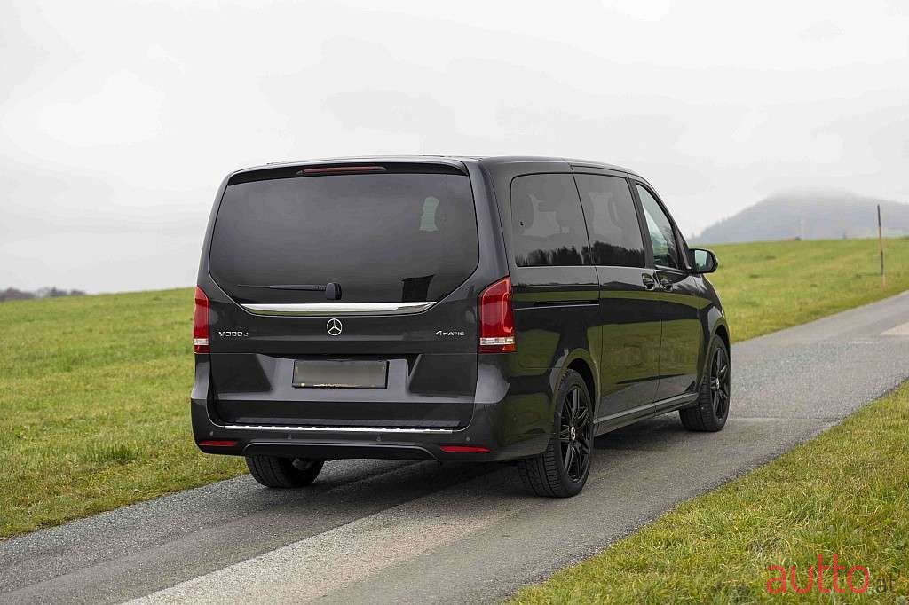 2020' Mercedes-Benz V-Klasse photo #6