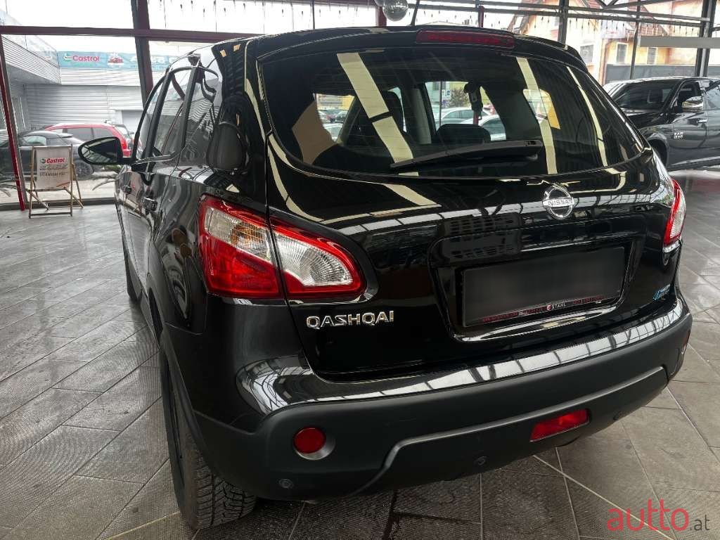 2013' Nissan Qashqai photo #2