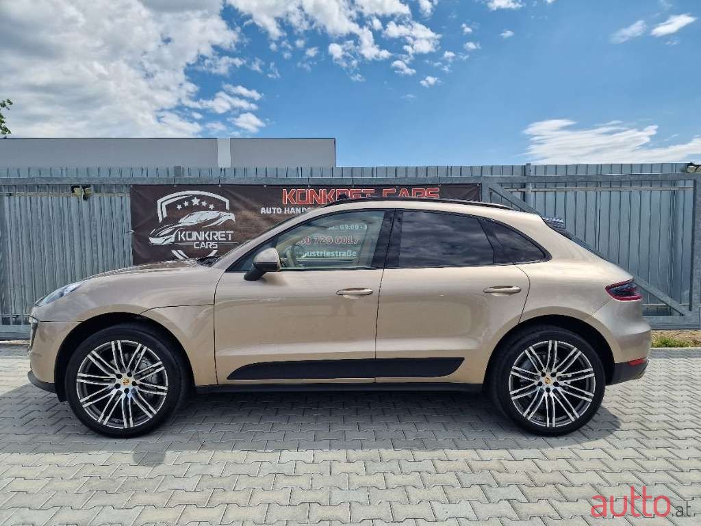 2015' Porsche Macan photo #5