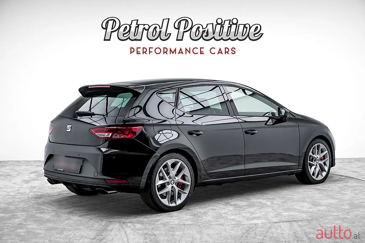 2014' SEAT Leon photo #6