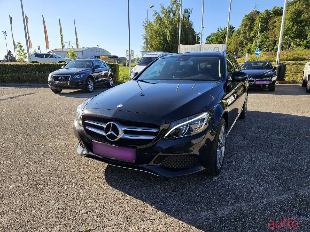 2016' Mercedes-Benz C-Klasse photo #2