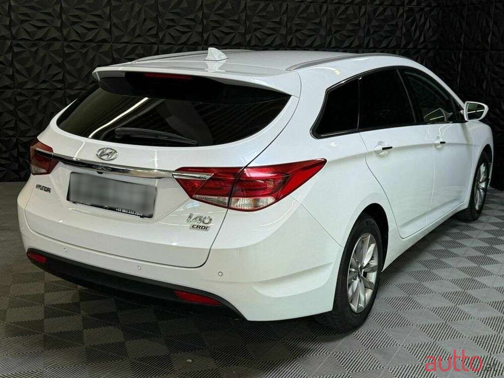 2017' Hyundai i40 photo #5