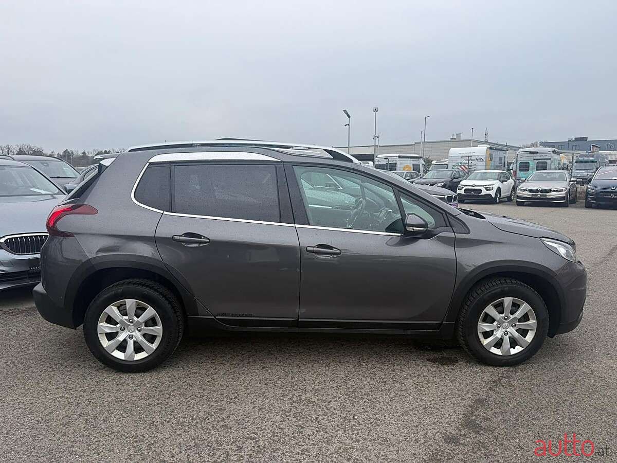 2018' Peugeot 2008 photo #4