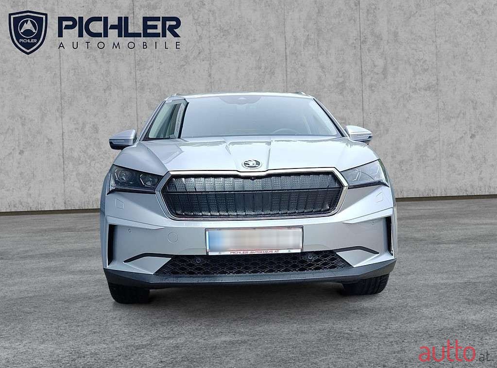 2023' Skoda Enyaq photo #2