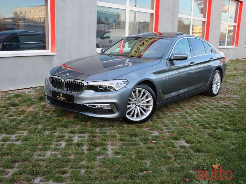 2017' BMW 5Er-Reihe photo #1